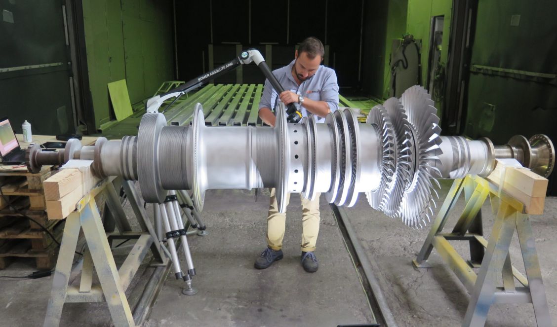 reverse engineering of a gas turbine rotor with a romer arm